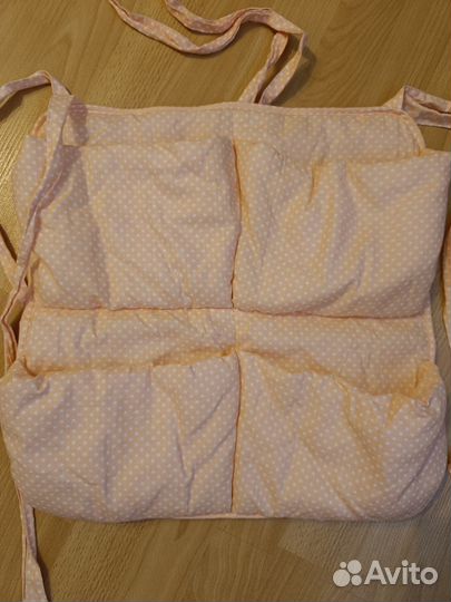 Органайзер на кроватку