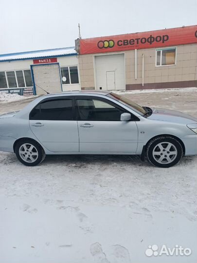 Mitsubishi Lancer 1.6 AT, 2004, 195 000 км