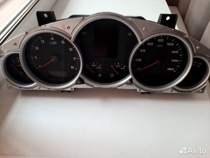 Щиток приборов Порше Кайен