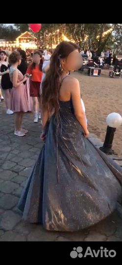 Вечернее платье