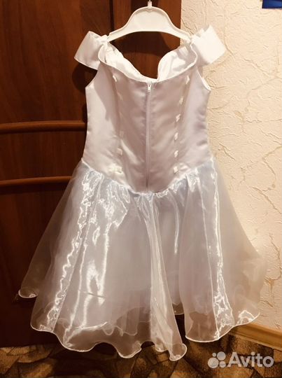 Нарядное платье для девочки