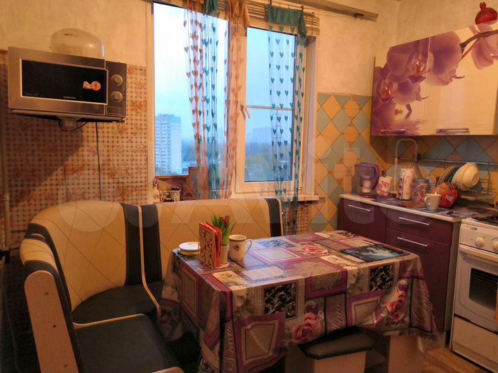 Комната 14 м² в 2-к., 9/9 эт.