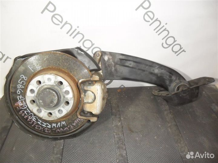 Ступица (кулак, цапфа) задняя левая Volkswagen