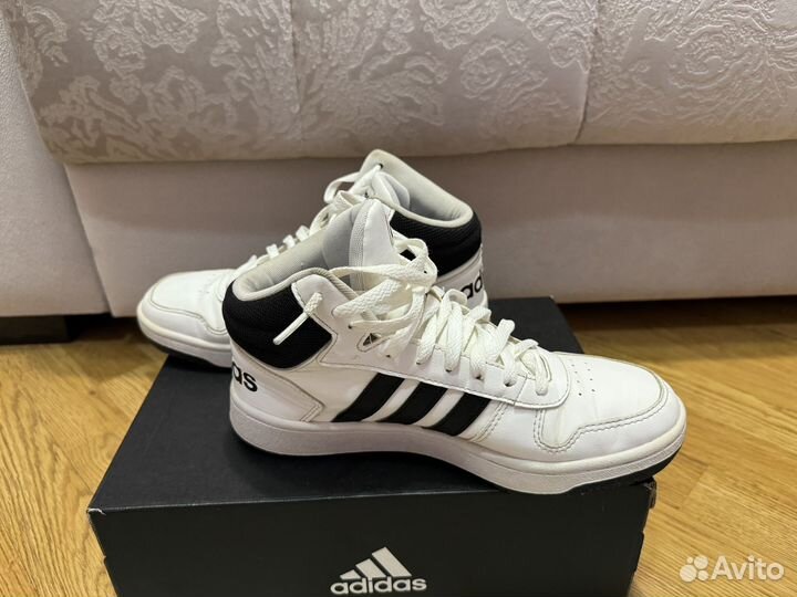 Кроссовки adidas hoops 2.0 mid