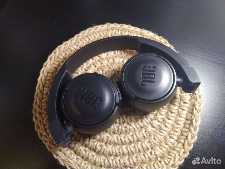 Беспроводные наушники JBL T450BT