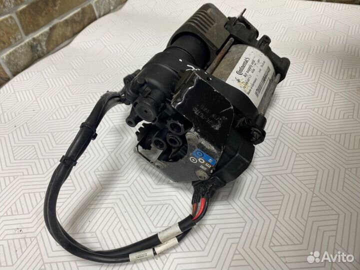 Компрессор пневмоподвески Volvo Xc90 LA2 2008