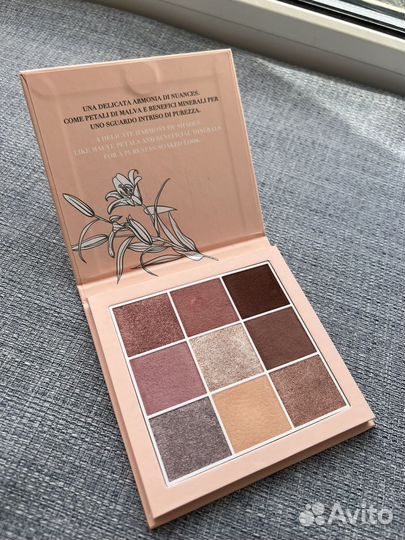 Astra pure beauty eyes palette