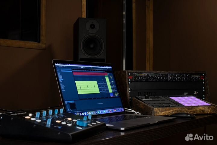 Студия звукозаписи, сведение, звукорежиссер