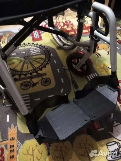 Инвалидная коляска