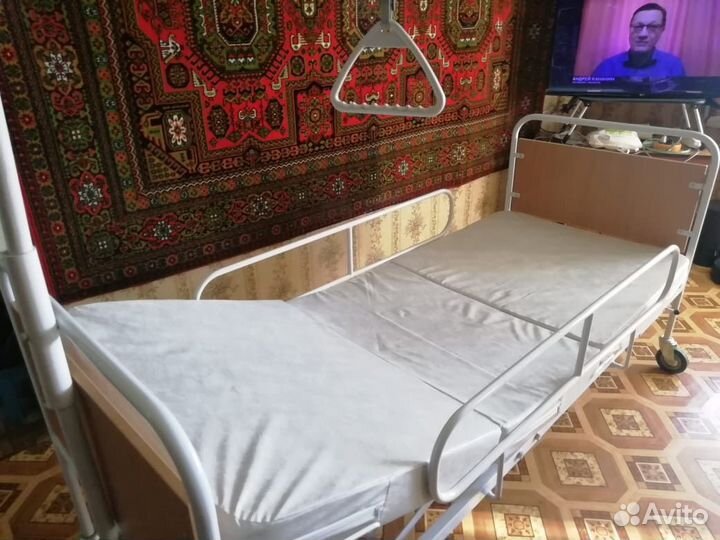 Кровать для лежачих больных