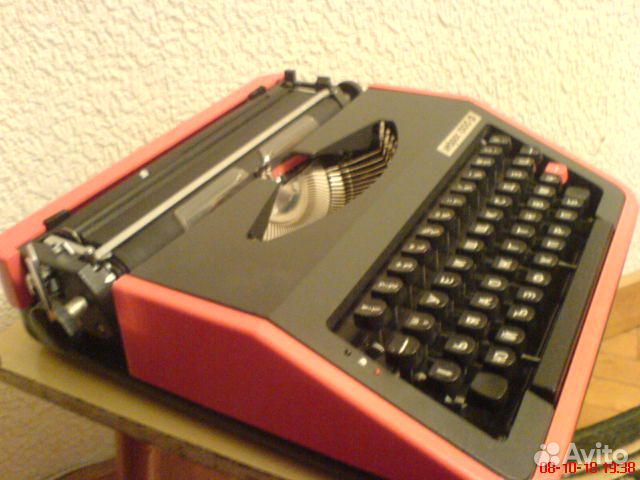 Печатная-пишущая машинка Xebpoc 1300ф