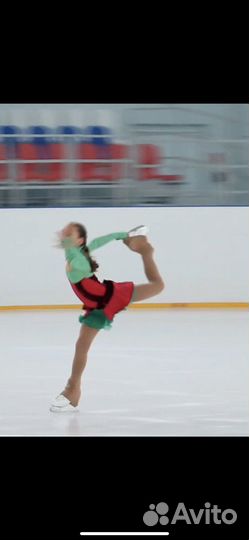 Платье на выступление для фигурного катания