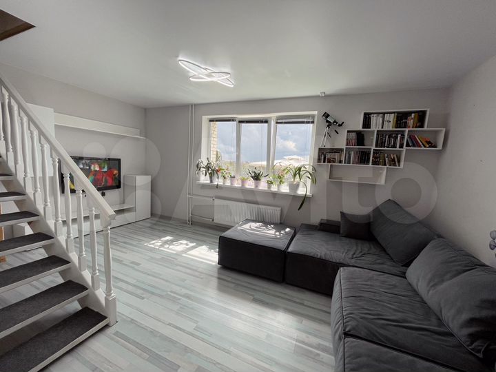 3-к. квартира, 92,2 м², 1/2 эт.