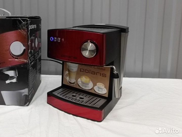 Кофеварка рожковая Polaris Капучинатор (Новая)