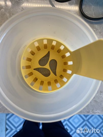 Подогреватель для бутылочек medela