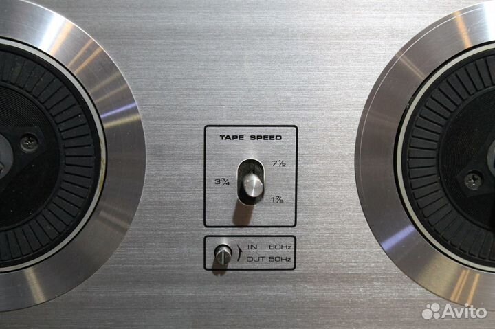 Катушечный магнитофон Akai GX 221 D