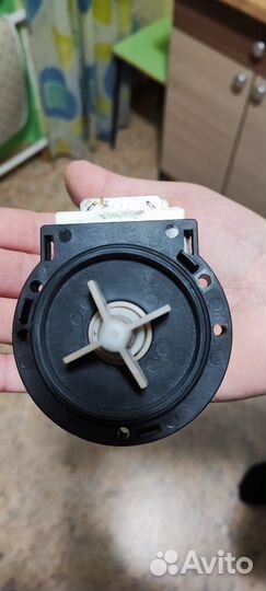 Сливной насос Индезит, Аристон