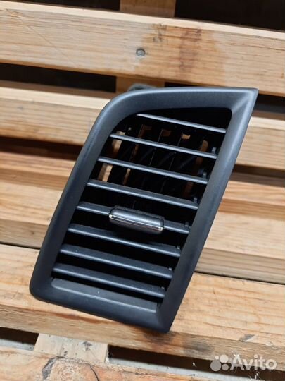 Mitsubishi ASX - дефлектор воздушный