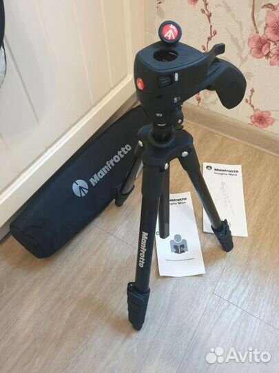 Штатив для фотоаппарата Manfrotto mkcompactacn-BK