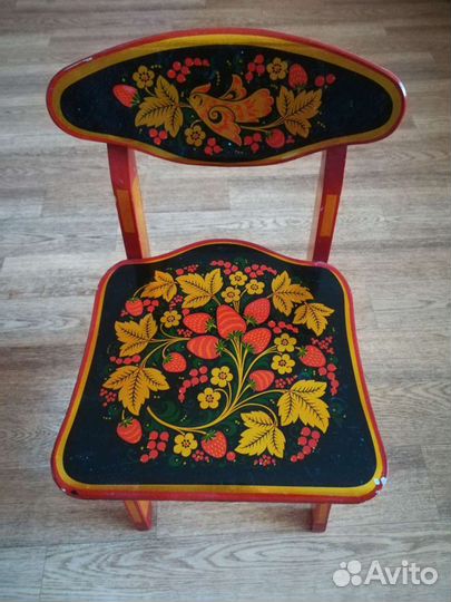 Детский стульчик