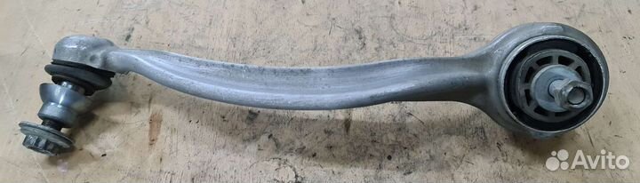 Передний продольный рычаг Mercedes W205 правый