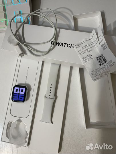 Apple Watch SE 2 44mm