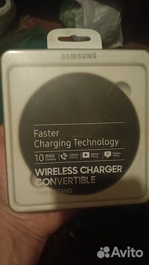 Беспроводное зарядное устройство Samsung