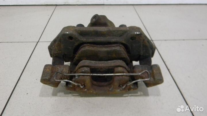 Суппорт передний левый