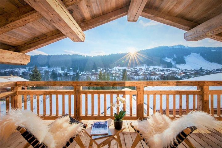 3-к. квартира, 120 м², 5/6 эт.