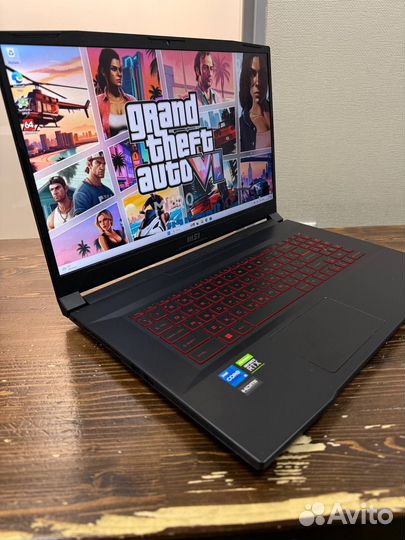Игровой ноутбук MSI Katana GF76 12UC-258RU