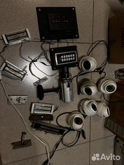 Электромагнитный замок