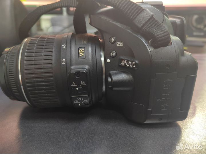 Зеркальный фотоаппарат nikon d5200 + 18-55мм