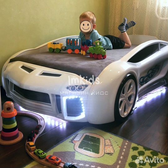 Реалистичная кровать машина 160х80