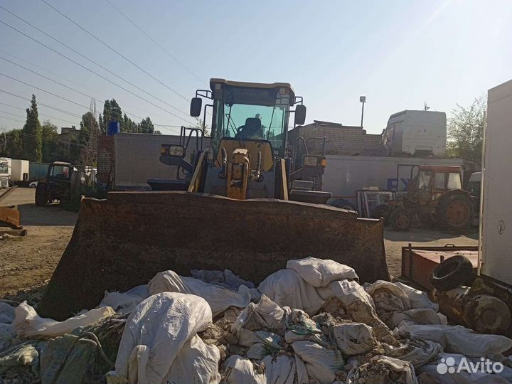 Фронтальный погрузчик SDLG (LGCE) L953F, 2012