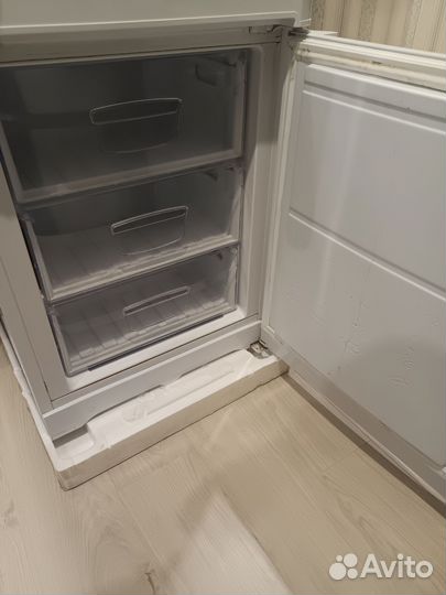 Холодильник