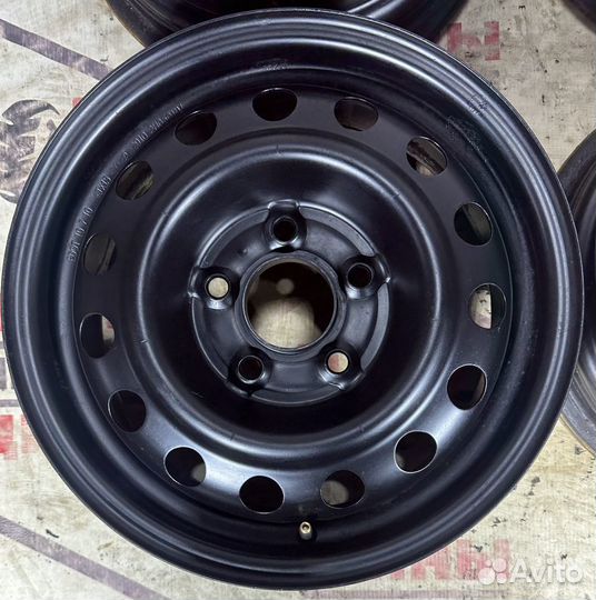 Диски штампованные Hyundai r15; 5x114,3; цо 67,1