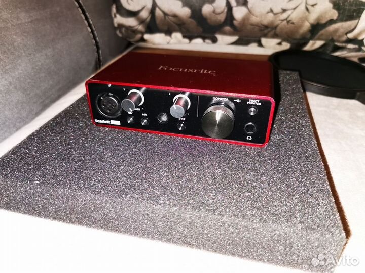 Звуковая карта с микрофоном и наушниками