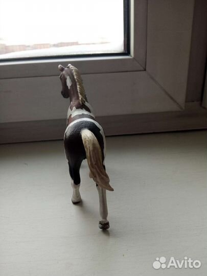 Фигурки лошадей Schleich