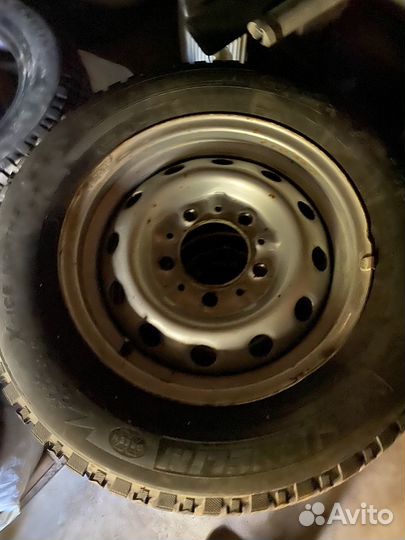 Michelin 4X4 A/T 215/65 R15