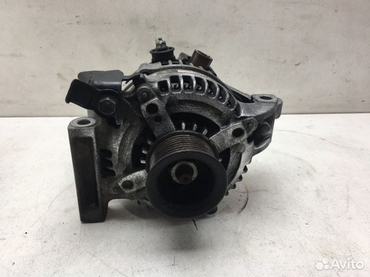 Генератор Toyota Tundra 4.6 2012