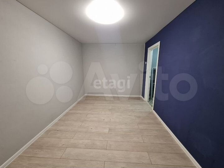 2-к. квартира, 50 м², 8/9 эт.