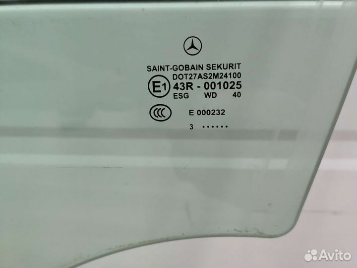 Стекло двери переднее Мерседес 203 купе L w203