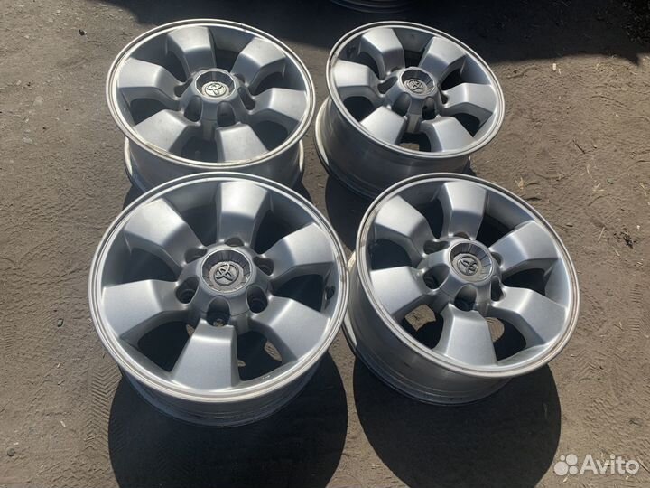 Литье Toyota R16 6*139.7 et 30 4шт из японии