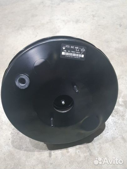 Вакуумный усилитель тормозов Renault 472104244R