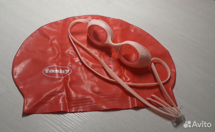 Очки для плавания детские и шапочка