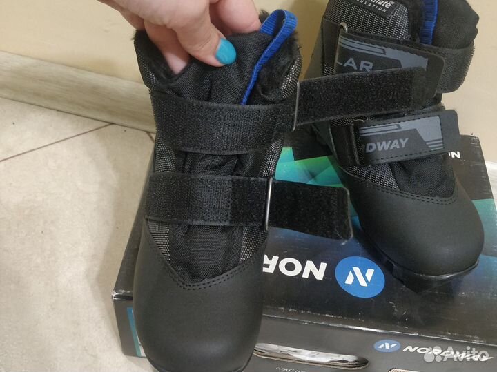 Лыжные ботинки Nordway новые 32 размер