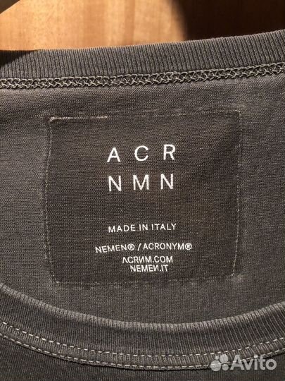 Футболка acronym