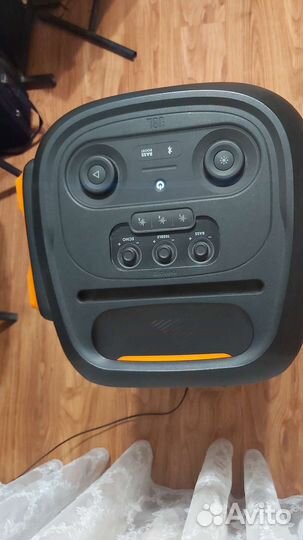 Сдаю в аренду колонки и микрофоны JBL