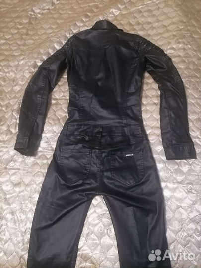 Комбинезон. Стрейчь. Джинсах. S