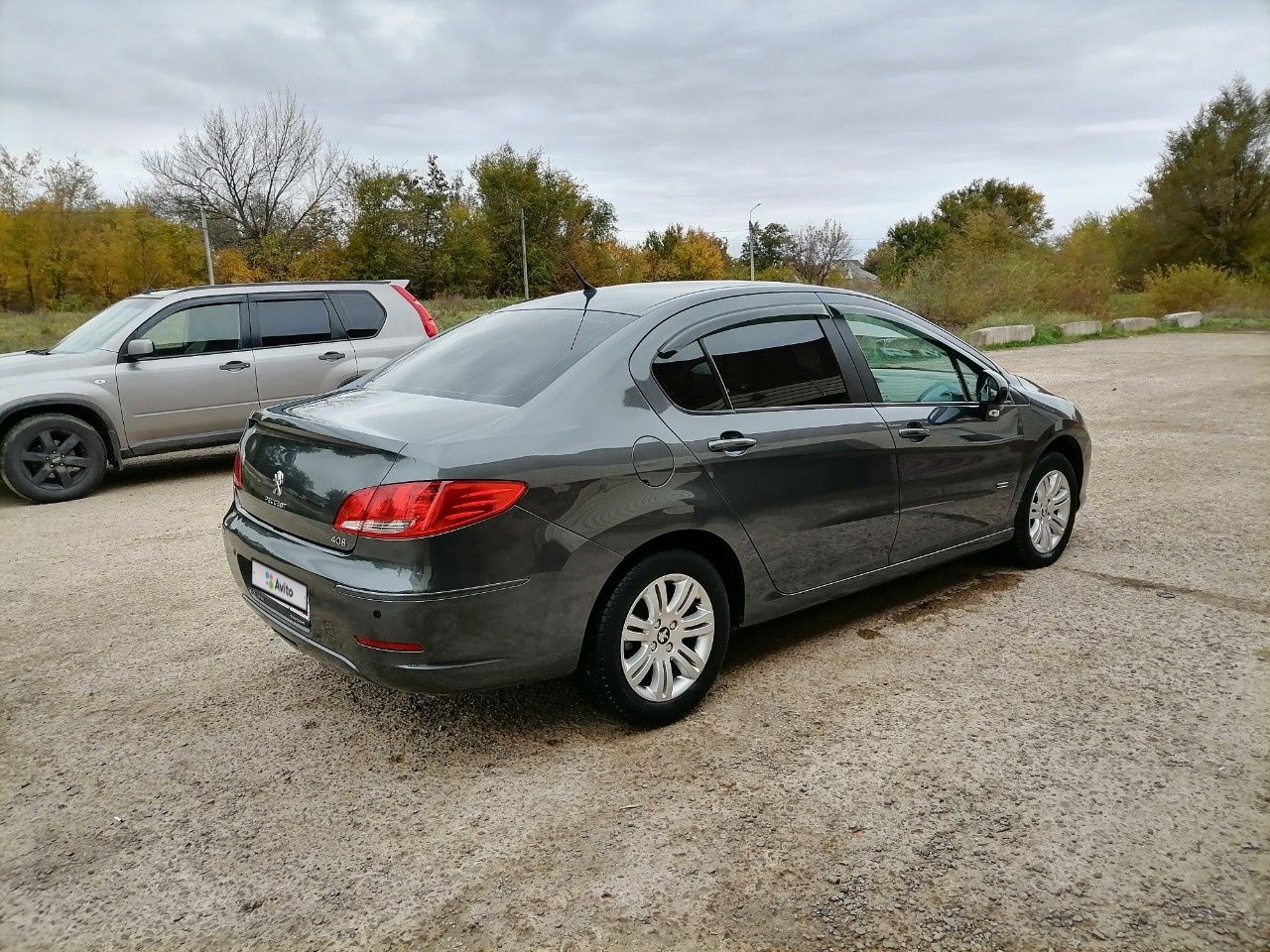 Peugeot 408: фото владельца